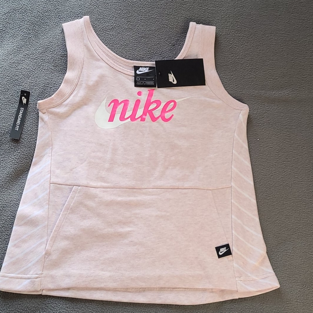 Girls Nike Athletic Top